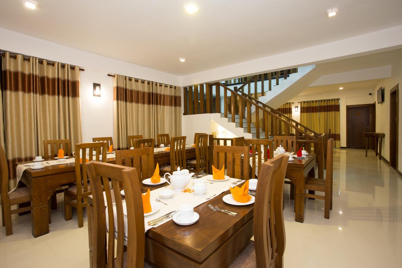 Grand Camellia Hotel Νουβάρα Ελίγια Εξωτερικό φωτογραφία